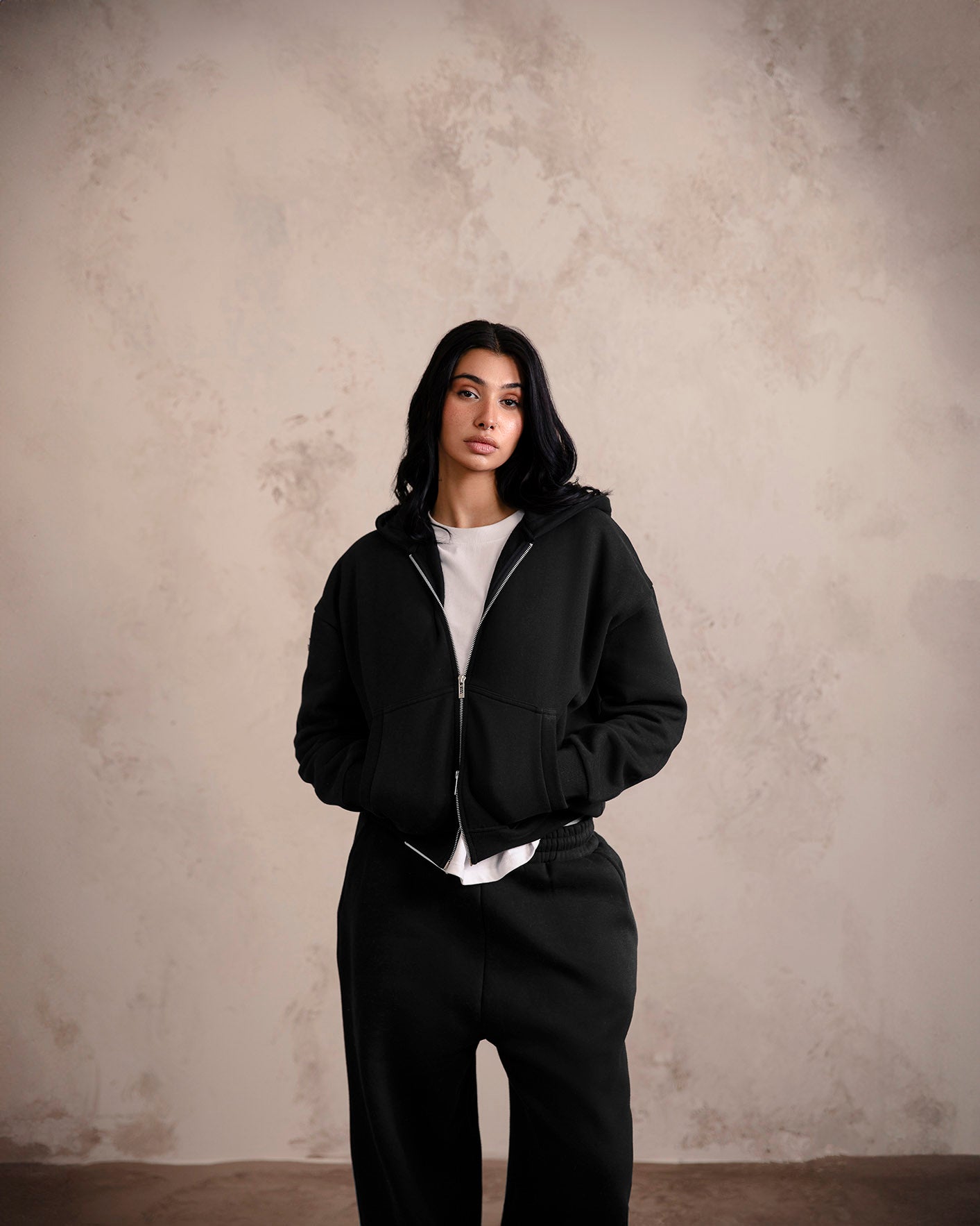 Comfy Zip Up - Black